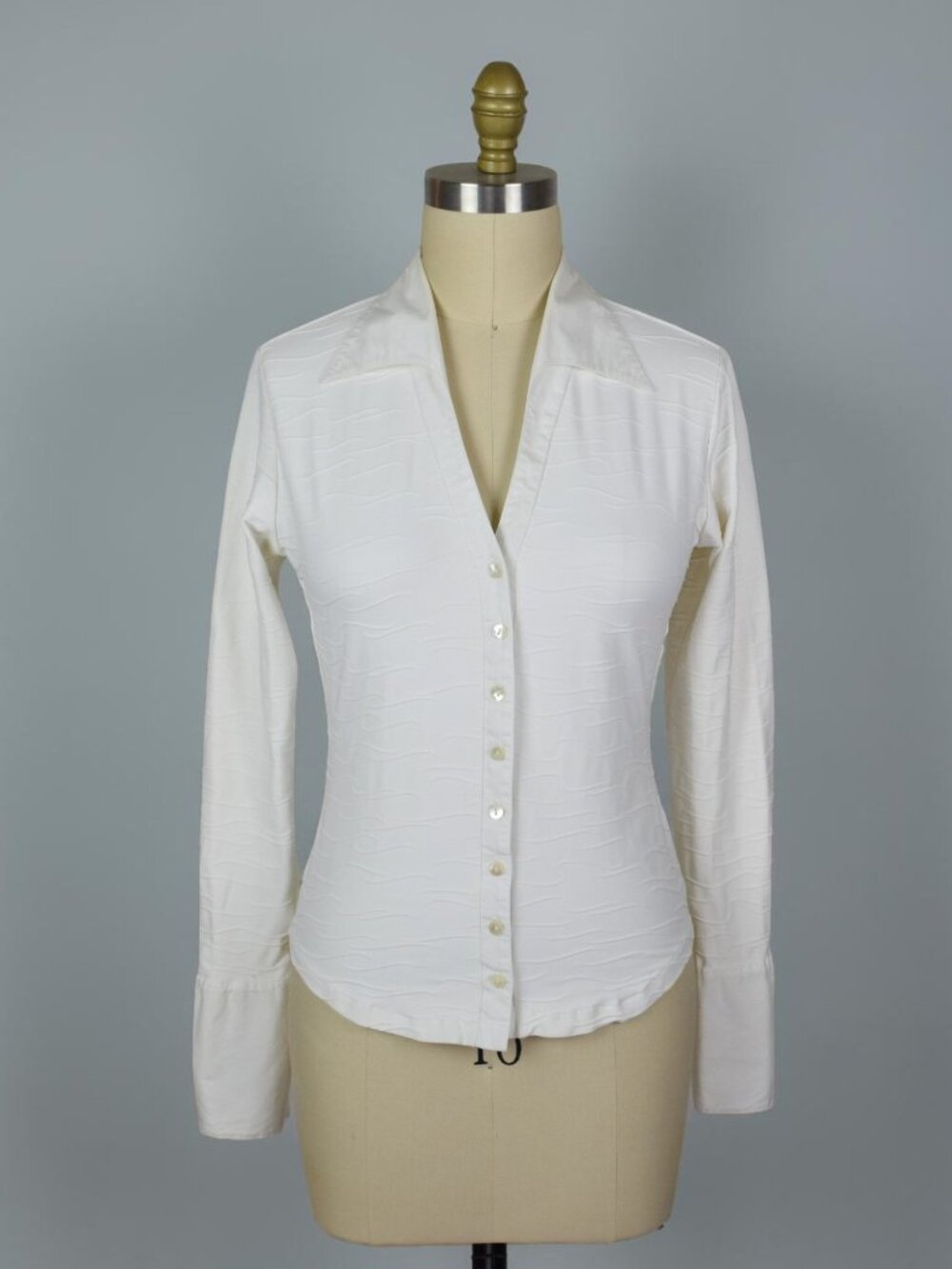 RAYURE PARIS WHITE TEXTURED STRETCH BUTTON UP BLOUSE
